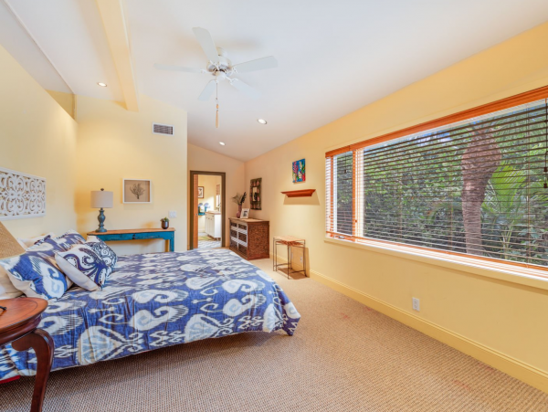 Custom Design 3 Bedroom Plus Den on Sanibel Island