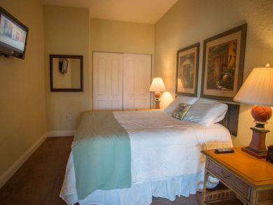 Treasure Island Condo 931711