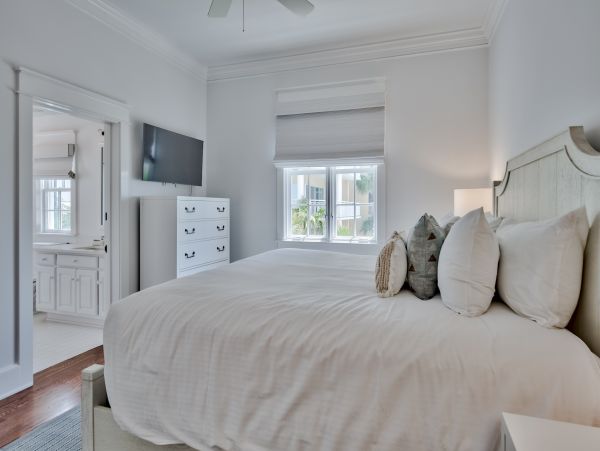 The Ultimate Luxury Five Bedroom Retreat in Miramar Beach