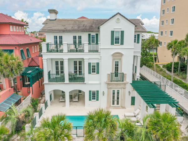 The Ultimate Luxury Five Bedroom Retreat in Miramar Beach