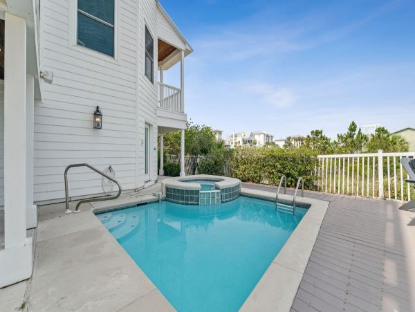 Seagrove Beach Lake & Gulf View Five Bedroom Vacation Home