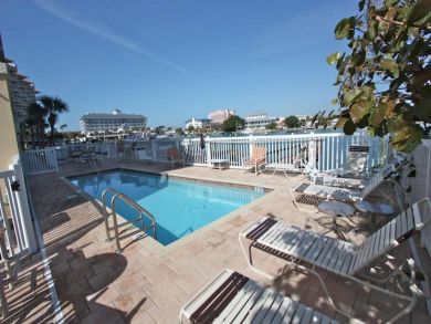 Clearwater Condo 931812