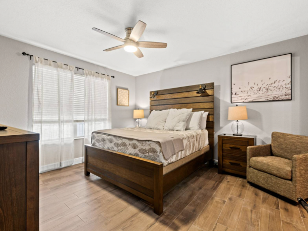 Beachfront Vacation Condo in Indian Rocks Sleeps Six