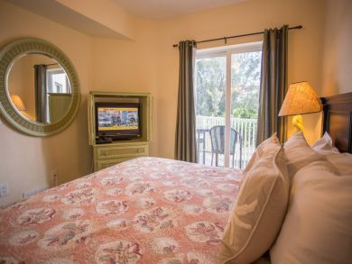 Treasure Island Condo 931819
