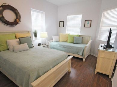 Clearwater Condo 931827