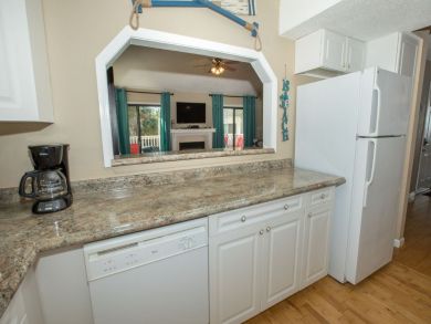 Destin Vacation Rental Condo Four Bedrooms
