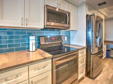 Treasure Island Condo 931854