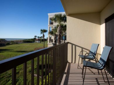 Treasure Island Condo 931854