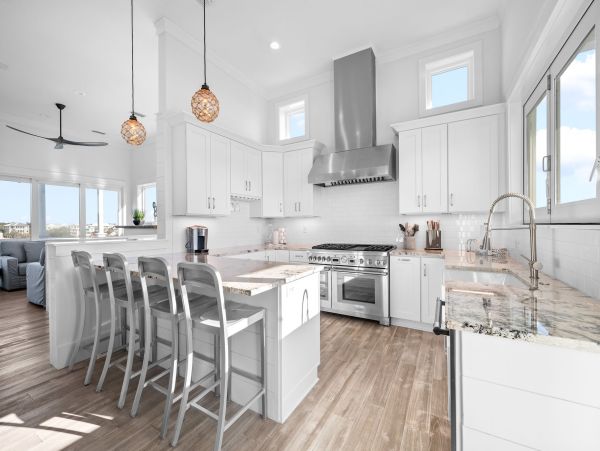Walk to Beach 7BDR Lakefront Vacation Residence in Seagrove Beach - additional view, photo 3