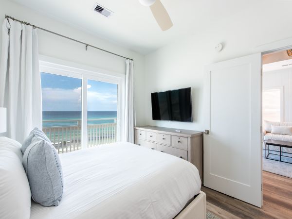 Santa Rosa Beach Vacation Home Six Bedroom With Ocean Views