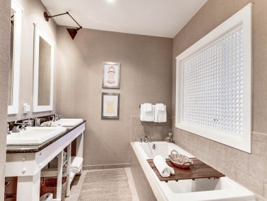 Coastal 2 Bedroom Condo