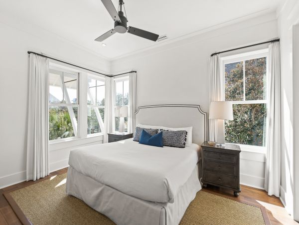 Stunning Vacation Rental with 6 Bedrooms