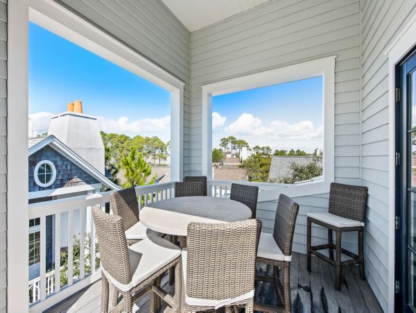 Stunning Vacation Rental with 6 Bedrooms