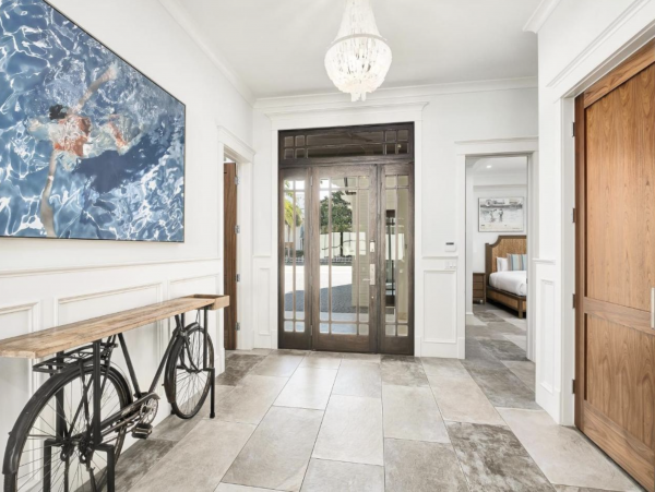 Walk to Beach 9 Bedroom Home in Destin Sleeps 30 Guests