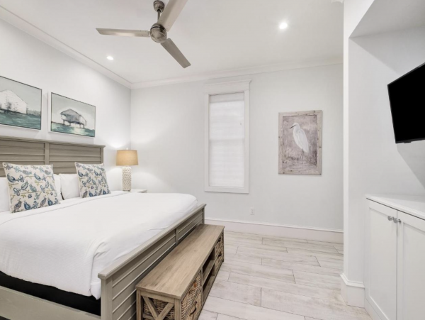 Walk to Beach 9 Bedroom Home in Destin Sleeps 30 Guests
