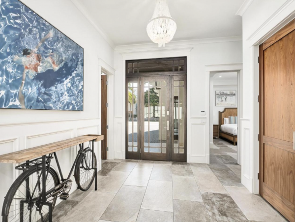 Walk to Beach 9 Bedroom Home in Destin Sleeps 30 Guests