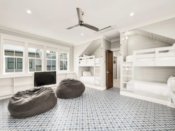 Walk to Beach 9 Bedroom Home in Destin Sleeps 30 Guests