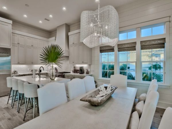 Rosemary Beach Home with Eight Bedroom and Balcony