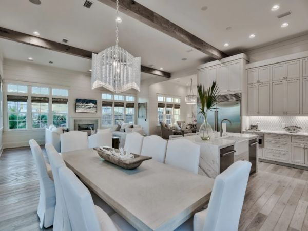 Rosemary Beach Home with Eight Bedroom and Balcony
