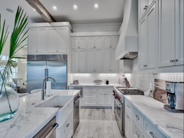 Rosemary Beach Home with Eight Bedroom and Balcony