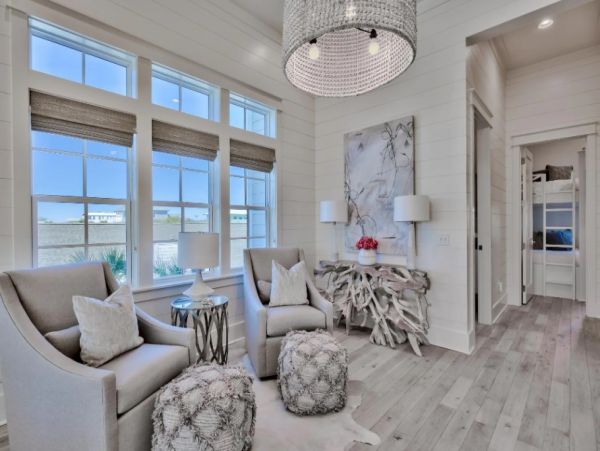 Rosemary Beach Home with Eight Bedroom and Balcony