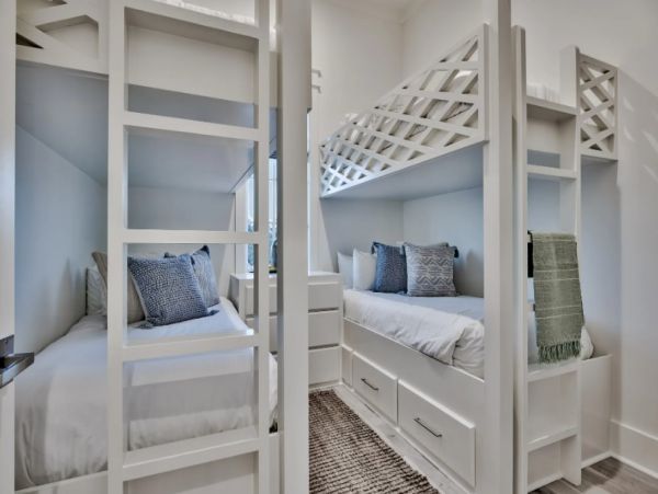 Rosemary Beach Home with Eight Bedroom and Balcony