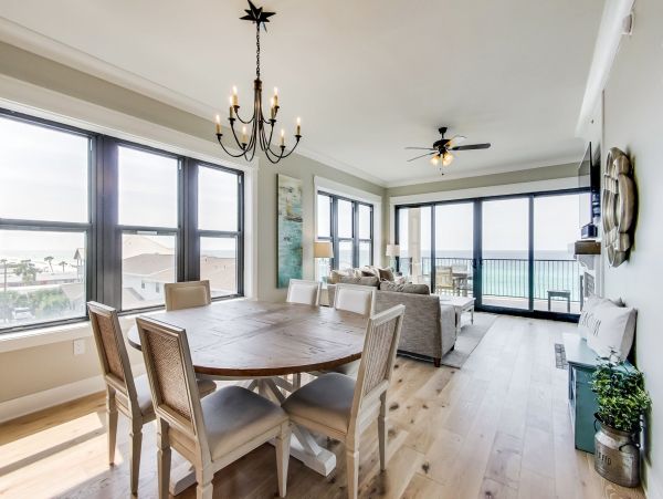Luxurious Beachfront 4-Bedroom Condo with Gulf Views - Perfect Family Getaway
