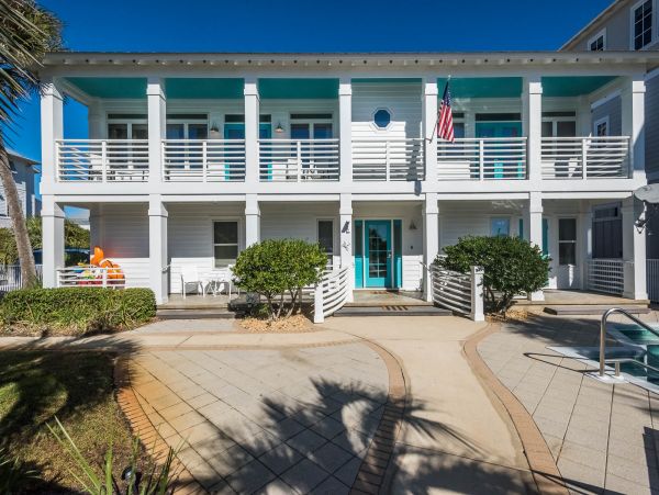Lovely Santa Rosa Beach 4 Bedroom Home Short Walk to Beach