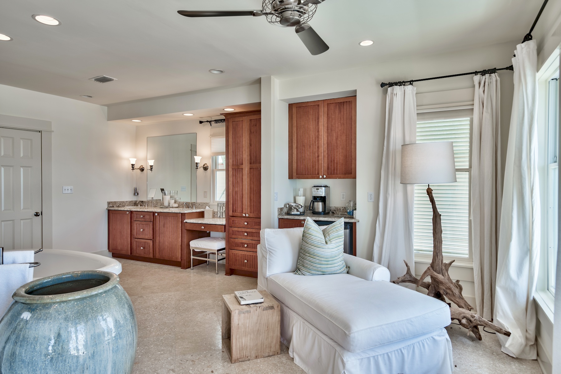 Gulf-Front Luxury Retreat in Blue Mountain Beach: Stunning Views, Private Pool, & Ideal Location