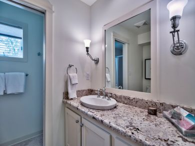 Gulf-Front Luxury Retreat in Blue Mountain Beach: Stunning Views, Private Pool, & Ideal Location