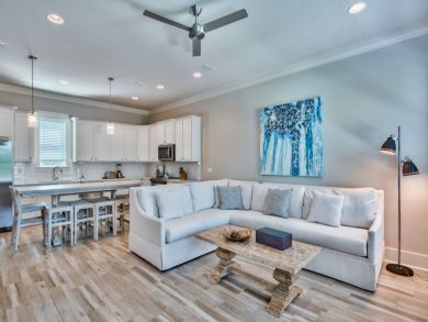 Stunning Miramar Beach 4 Bedroom Vacation Home Sleeps 12