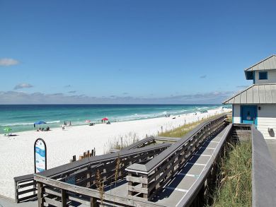 Stunning Miramar Beach 4 Bedroom Vacation Home Sleeps 12