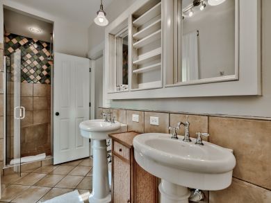 Amazing Grayton Beach Six Bedroom Vacation Home