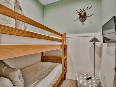 Amazing Grayton Beach Six Bedroom Vacation Home
