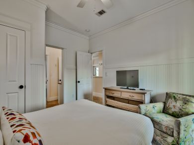 Amazing Grayton Beach Six Bedroom Vacation Home