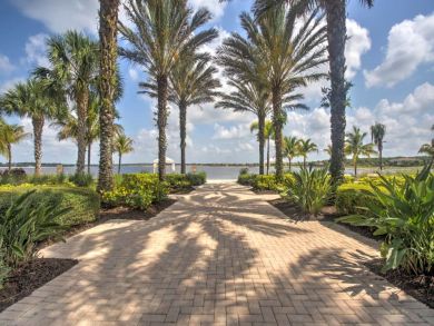 Naples Three Bedroom Walk to Beach Rental Home