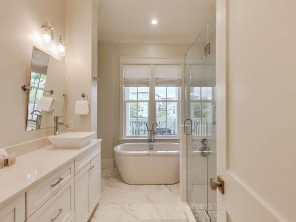 Spacious 3 Story Vacation Rental in Seagrove, Walk to Beach