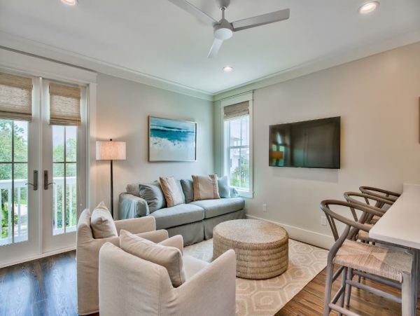 Spacious 3 Story Vacation Rental in Seagrove, Walk to Beach