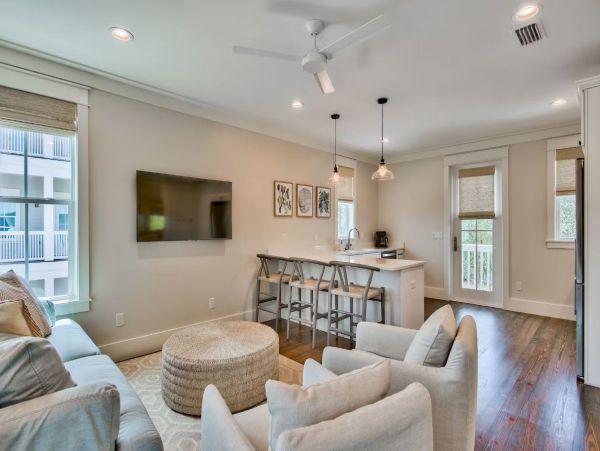 Spacious 3 Story Vacation Rental in Seagrove, Walk to Beach