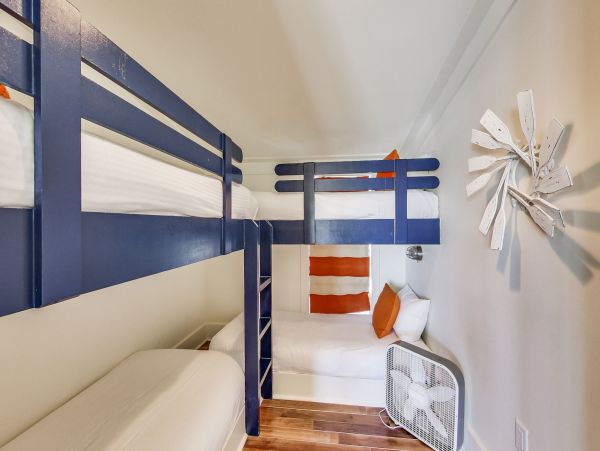Elegant Vacation Rental with 6 Bedrooms in Santa Rosa Beach