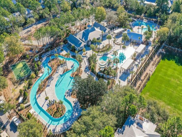 Elegant Vacation Rental with 6 Bedrooms in Santa Rosa Beach
