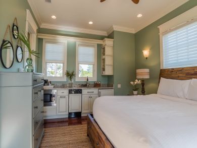 Walk to Beach 4 Bedroom WaterSound Vacation Home Sleeps 10