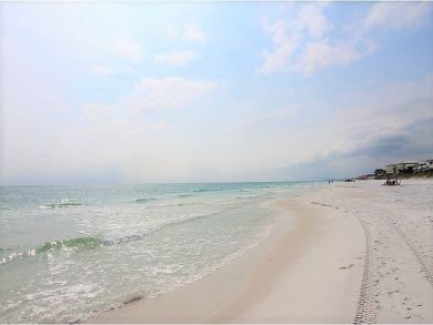 Walk to Beach 4 Bedroom WaterSound Vacation Home Sleeps 10