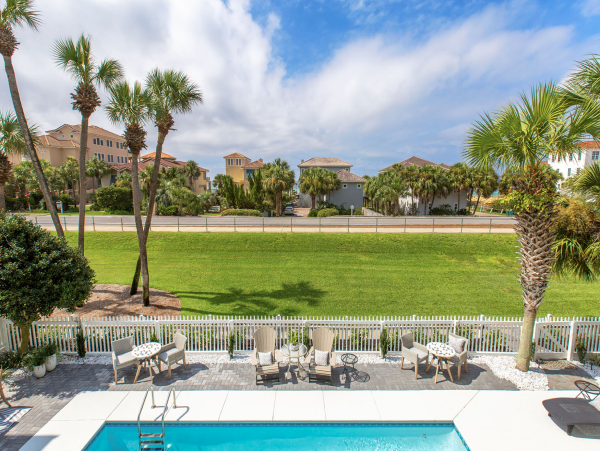 Magnificent Vacation Residence Sleeps 16 Private Pool
