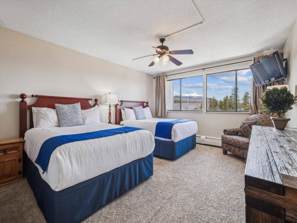 Ski in/Ski out Breckenridge Vacation Condo Sleeps 16 Guests