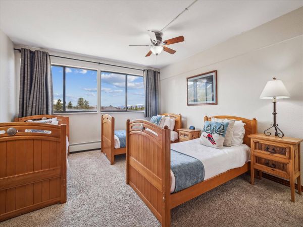 Ski in/Ski out Breckenridge Vacation Condo Sleeps 16 Guests