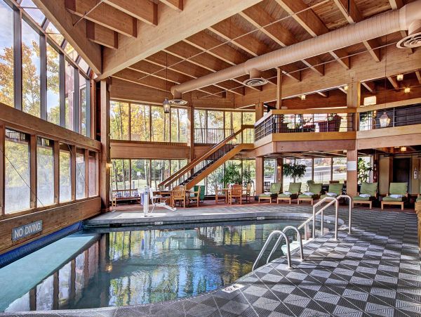 Ski in/Ski out Breckenridge Vacation Condo Sleeps 16 Guests