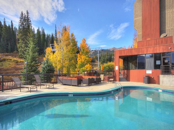 Ski in/Ski out Breckenridge Vacation Condo Sleeps 16 Guests