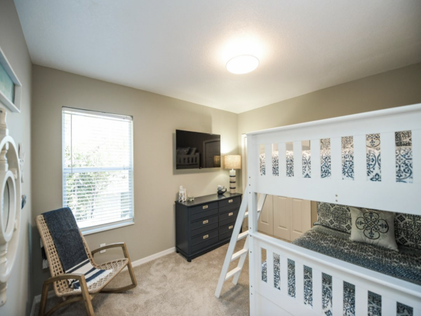 Charming Three Bedroom Home Sleeps 8 Guests in Lido Key