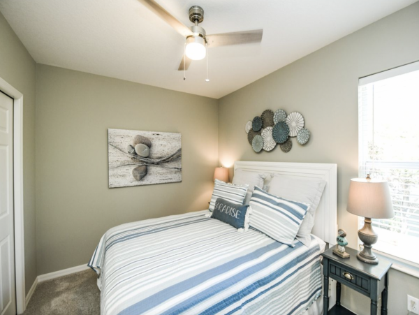 Charming Three Bedroom Home Sleeps 8 Guests in Lido Key